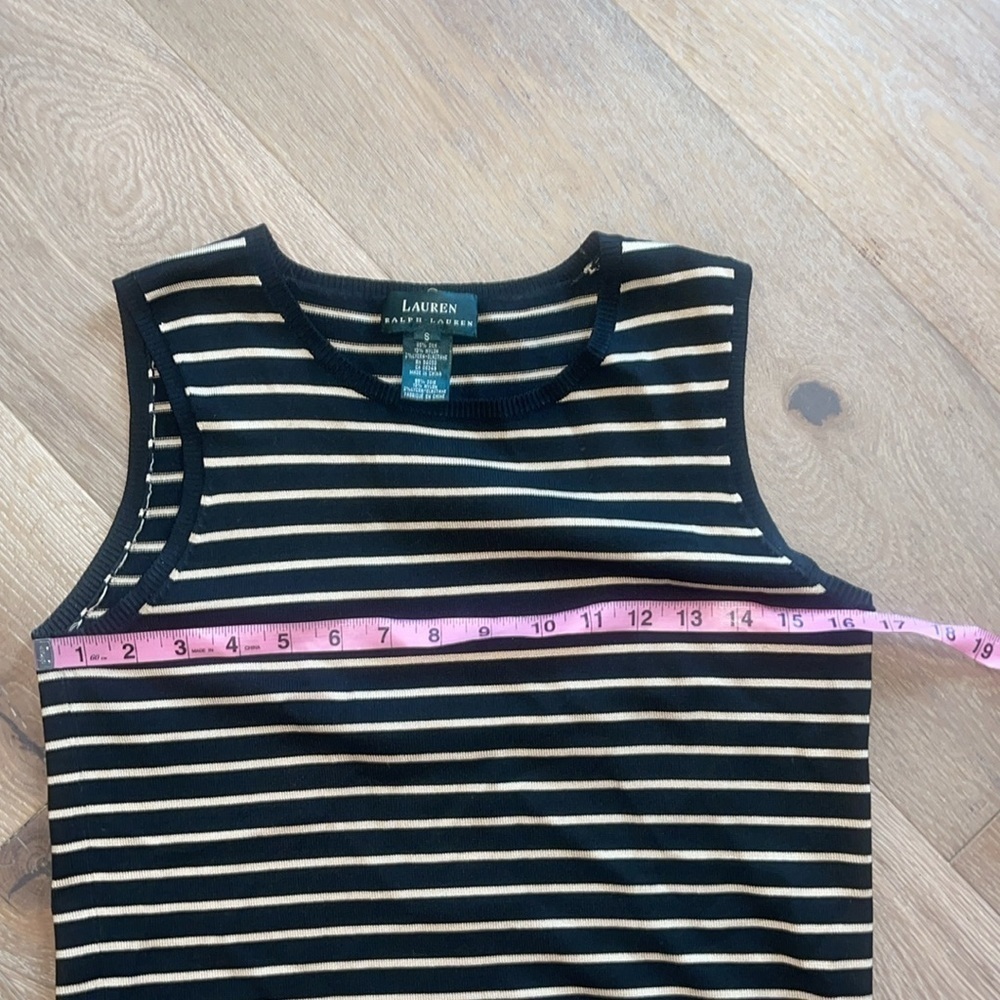 Lauren Ralph Lauren stripe sweater tank shell size small silk
Blend black - Picture 3 of 5